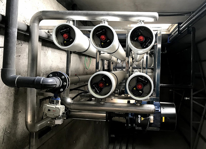 購買工業(yè)反滲透水處理設(shè)備時(shí)需要注意什么呢？