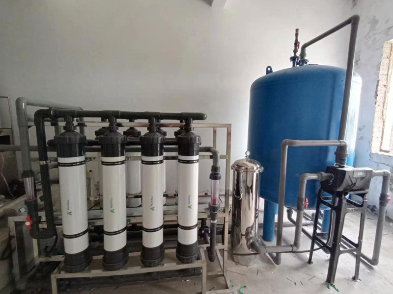 本溪反滲透水處理設(shè)備廠(chǎng)家：常見(jiàn)流程解析與應(yīng)用